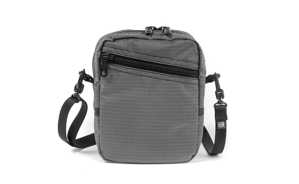 Everyday Cubelet in Mountain Grey.
